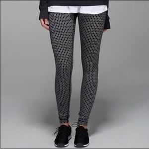 Lululemon Wunder Under Tri Geo Pants